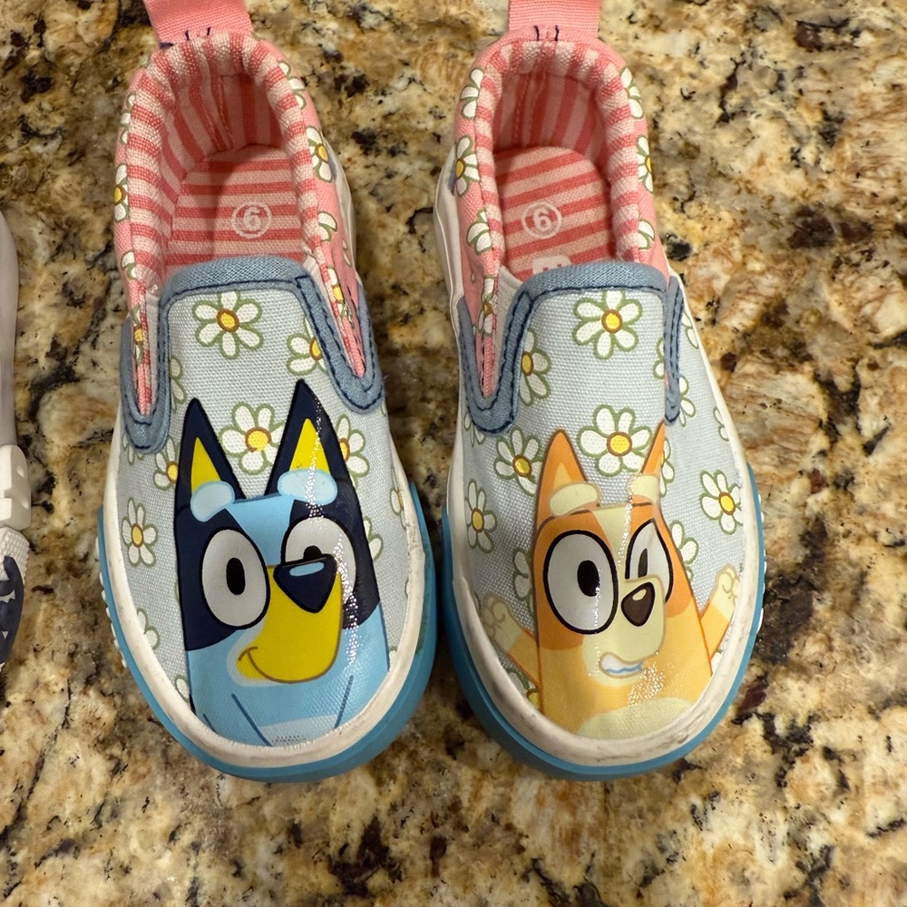 Kids Fun Cartoon Slip-On Sneakers - Blue and Yellow